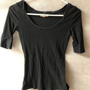 1/4 Sleeve Black Shirt